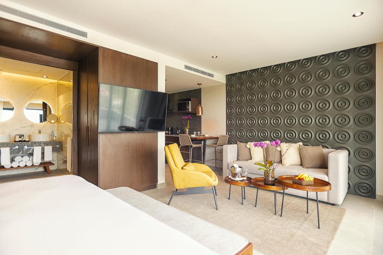 The Fives Oceanfront Puerto Morelos Exterior foto