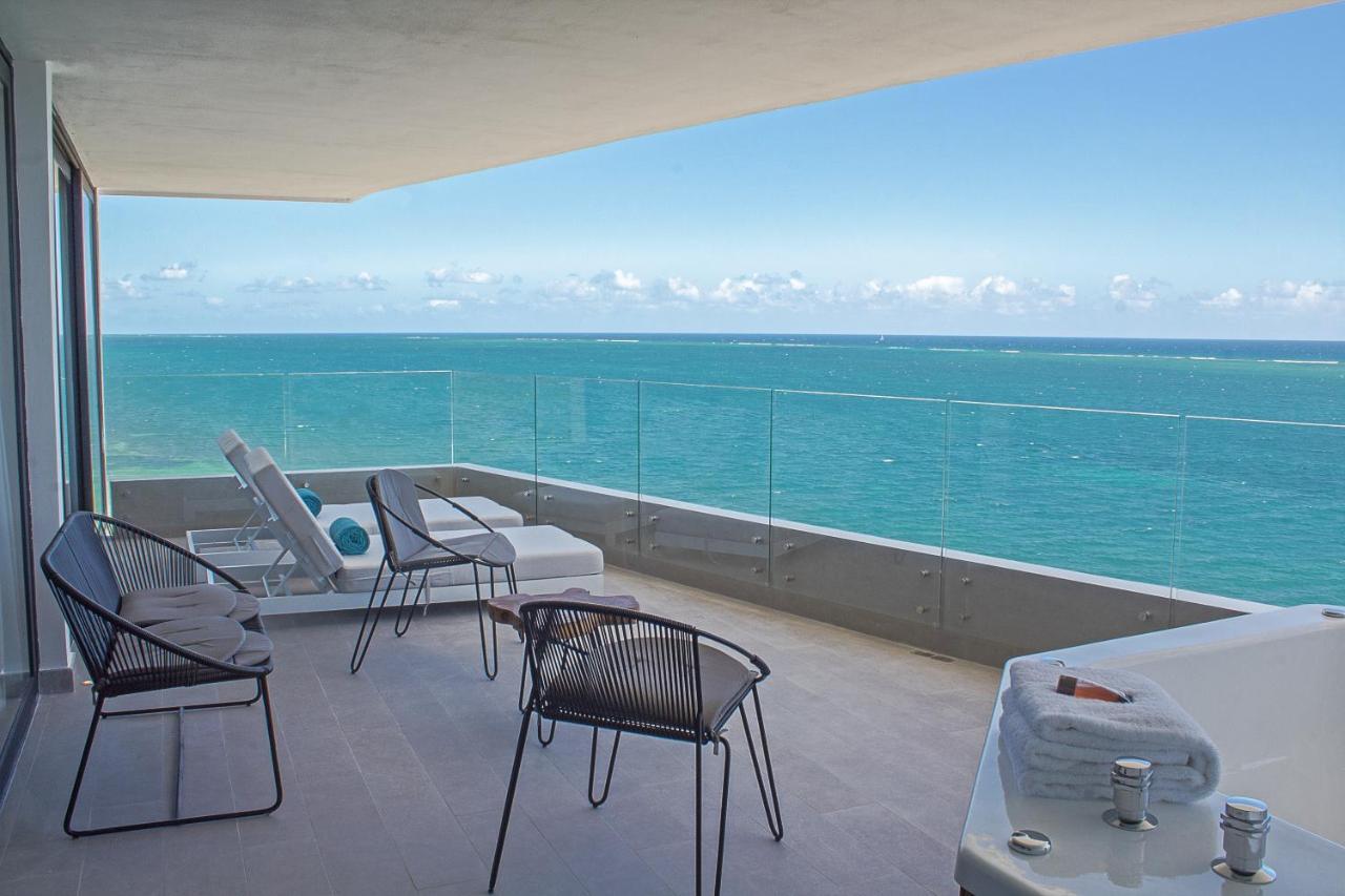 The Fives Oceanfront Puerto Morelos Exterior foto