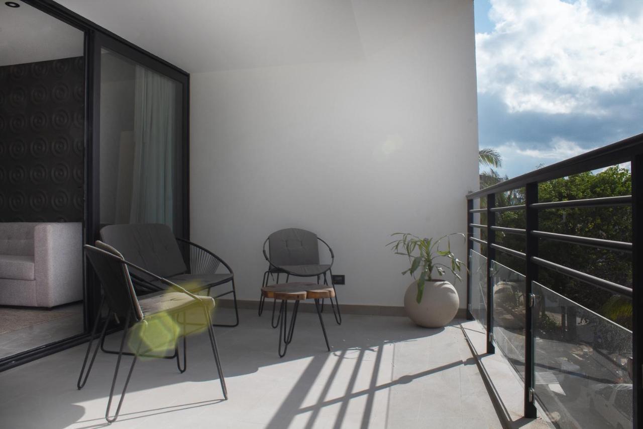 The Fives Oceanfront Puerto Morelos Exterior foto